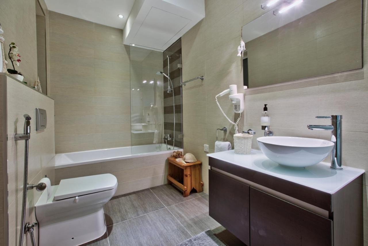 Bright And Central 2 Bedroom Apartment In Sliema Exterior photo