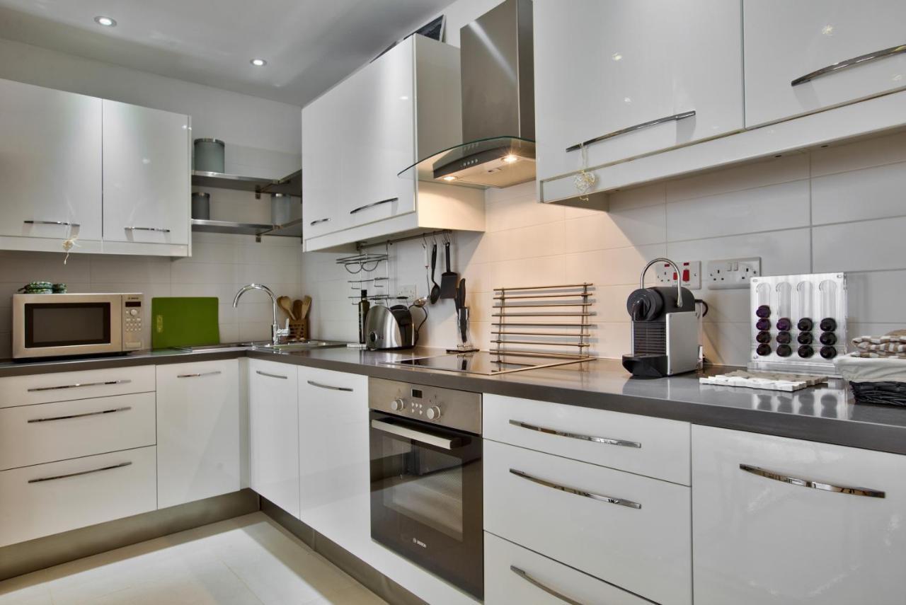 Bright And Central 2 Bedroom Apartment In Sliema Exterior photo