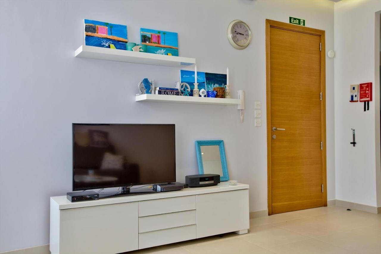 Bright And Central 2 Bedroom Apartment In Sliema Exterior photo
