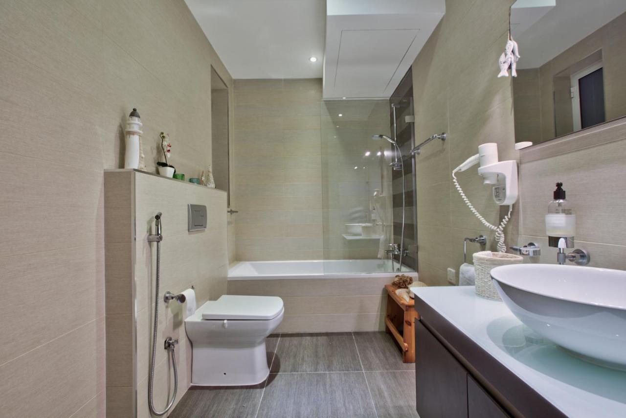 Bright And Central 2 Bedroom Apartment In Sliema Exterior photo